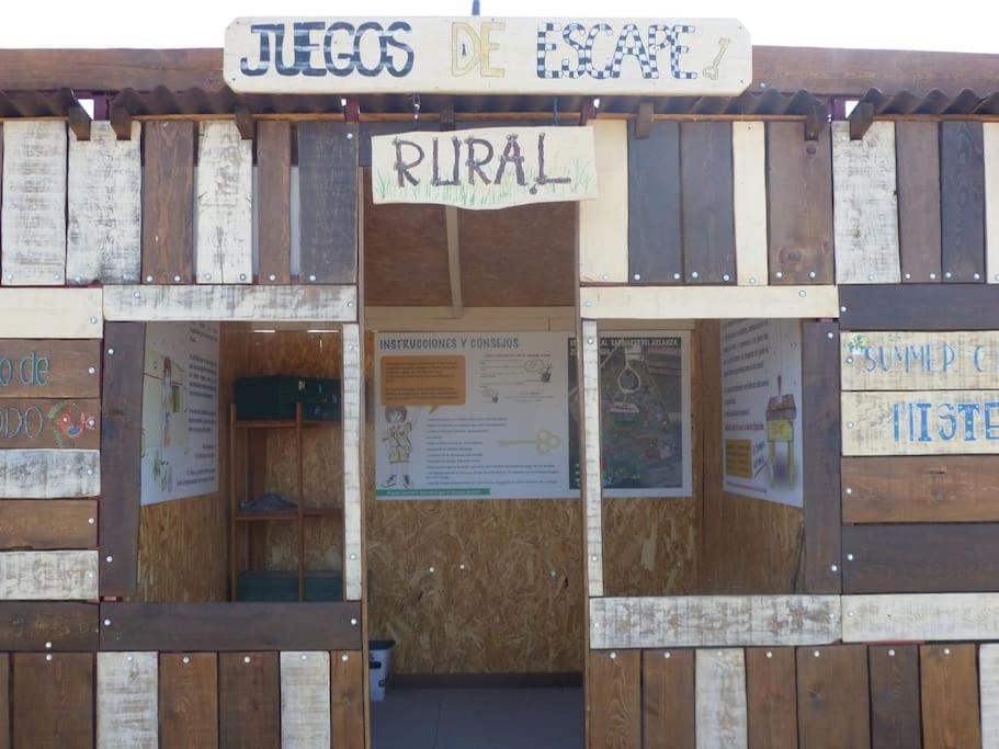 Hotel Albergue Bioclimatico Sabinares Del Arlanza Puentedura Exterior photo