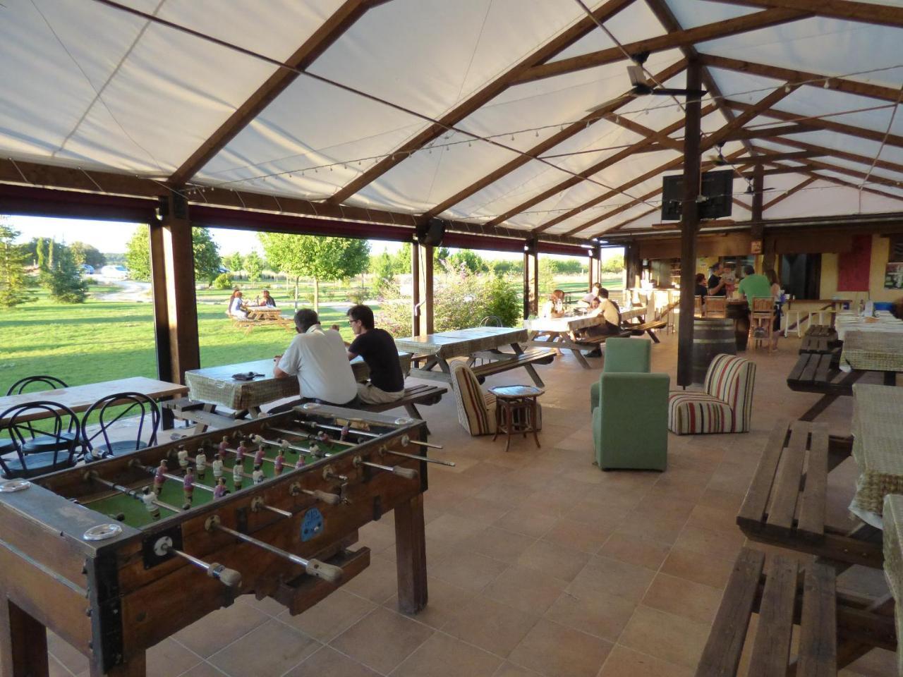 Hotel Albergue Bioclimatico Sabinares Del Arlanza Puentedura Exterior photo